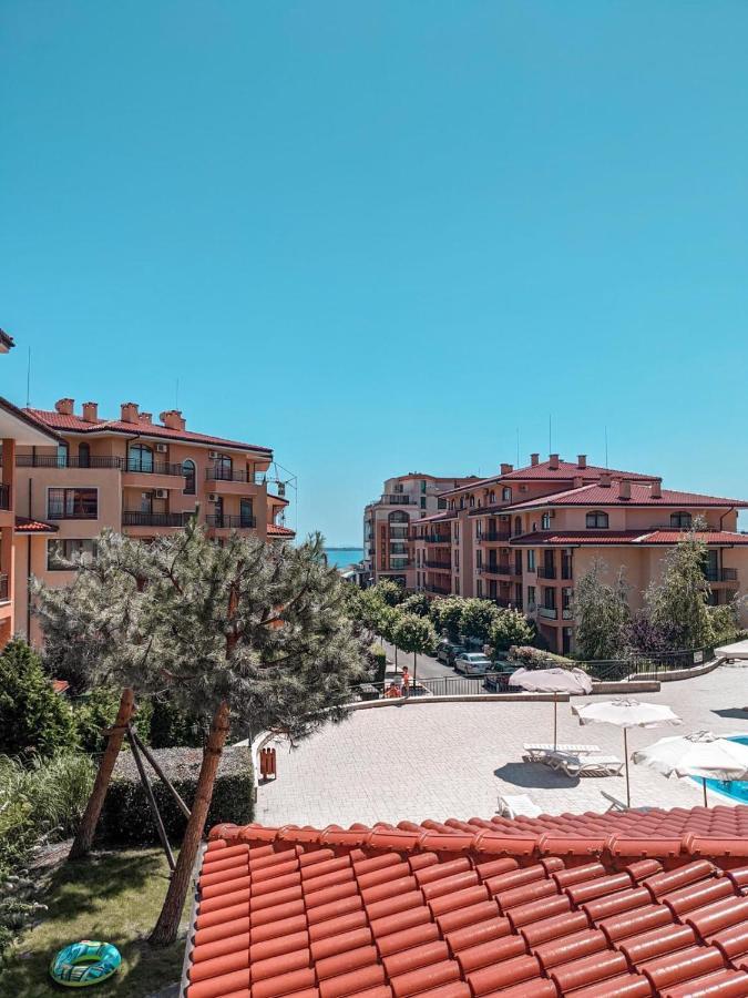 Sunny Star Dreams Condo W Prime Location, Pool, Sea View سفيتي فلاس المظهر الخارجي الصورة