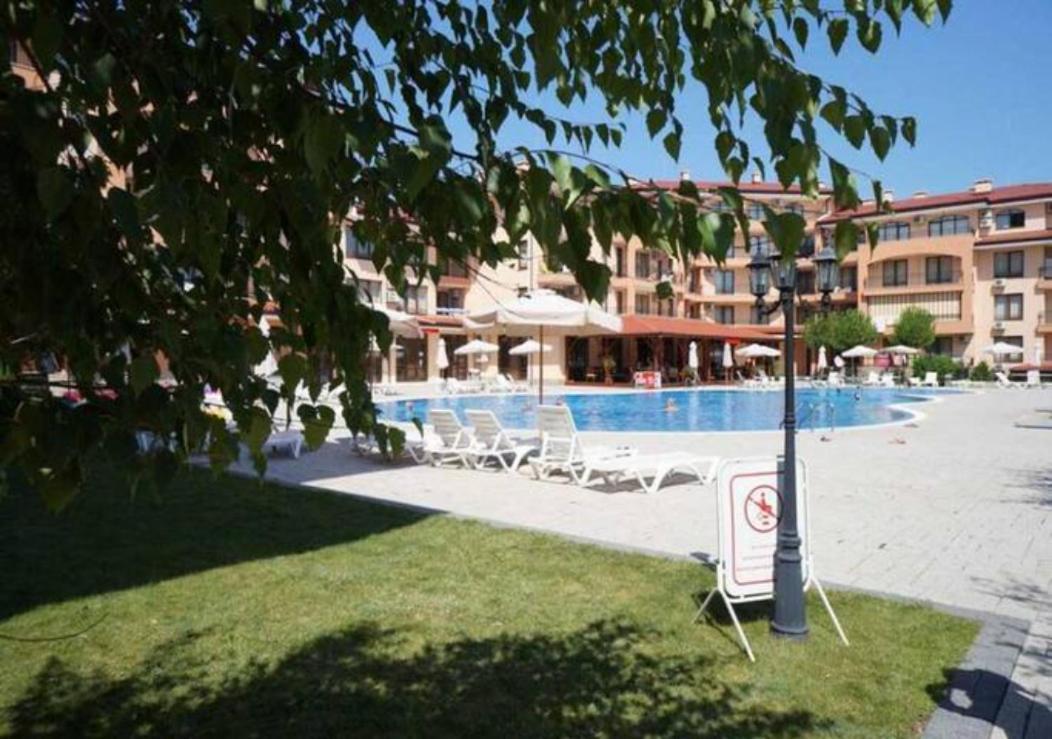 Sunny Star Dreams Condo W Prime Location, Pool, Sea View سفيتي فلاس المظهر الخارجي الصورة