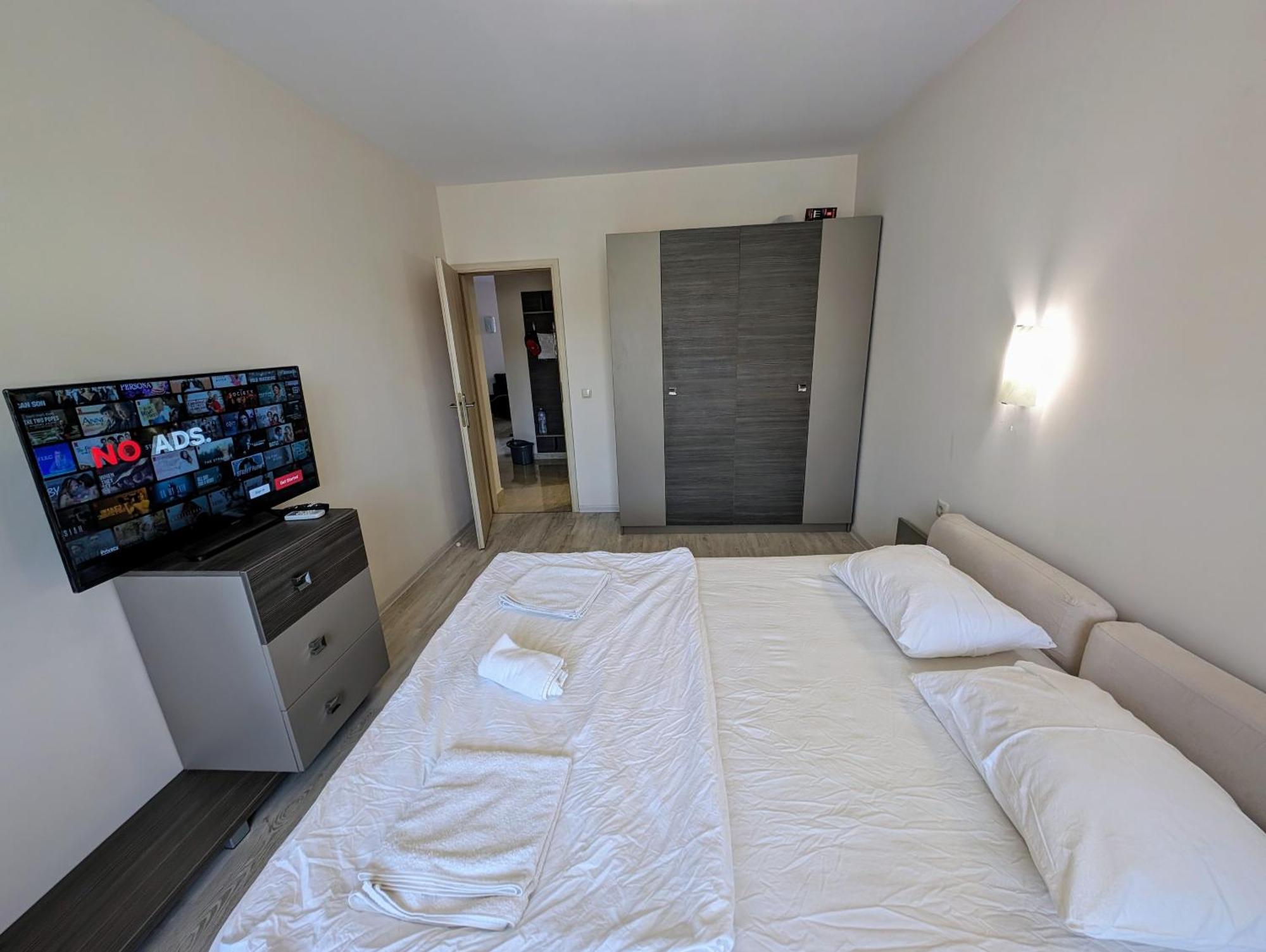 Sunny Star Dreams Condo W Prime Location, Pool, Sea View سفيتي فلاس المظهر الخارجي الصورة